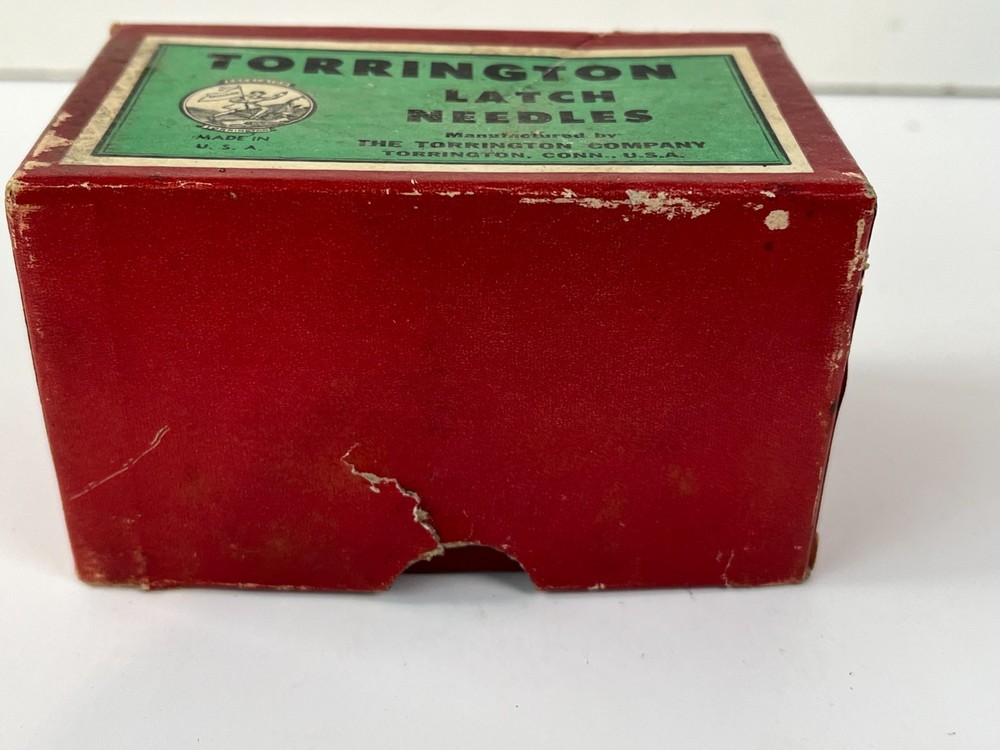 Torrington Latch Needles Box Lustorr 2823ER Empty