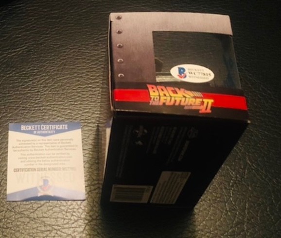 Christopher Lloyd Doc Back To The Future Signed Time Machine 132 Scale Beckett B