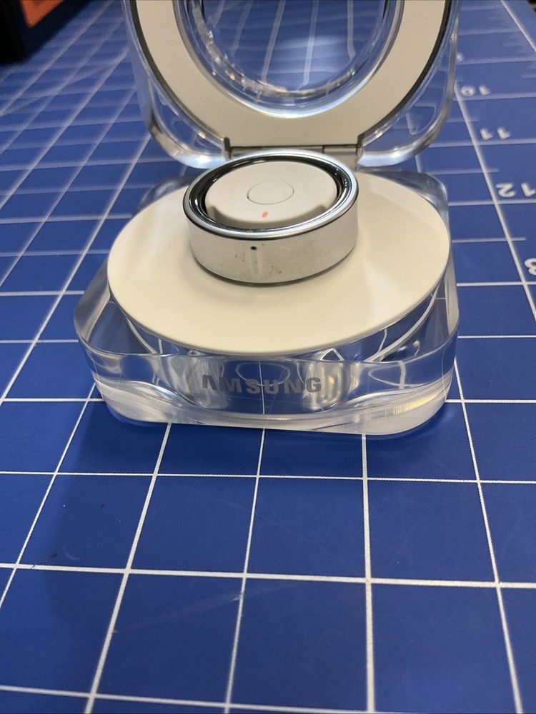 Samsung Galaxy Ring Size 8 ( Silver)