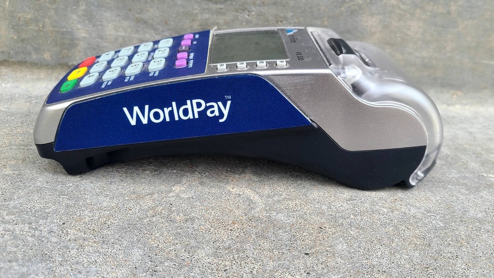 Verifone VX 520 - For Parts (Untested)