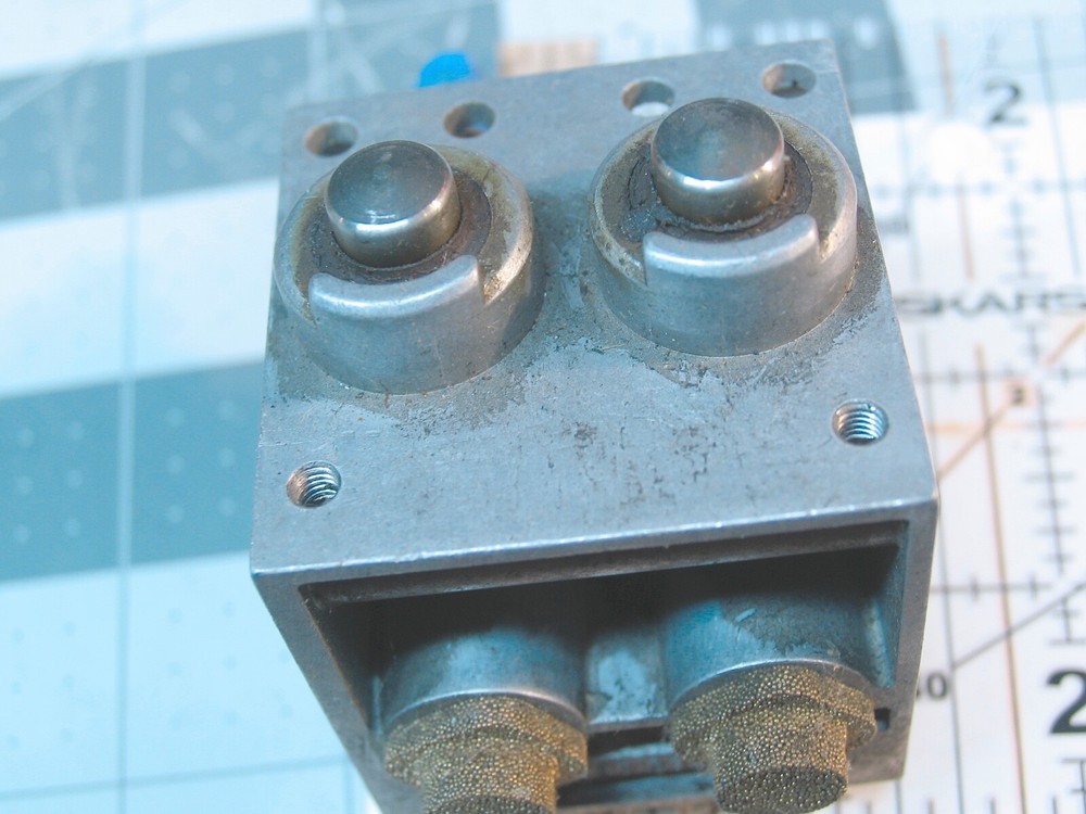 (FESTO #235689 ) Looks like a Dual Push-Button Control Valve???