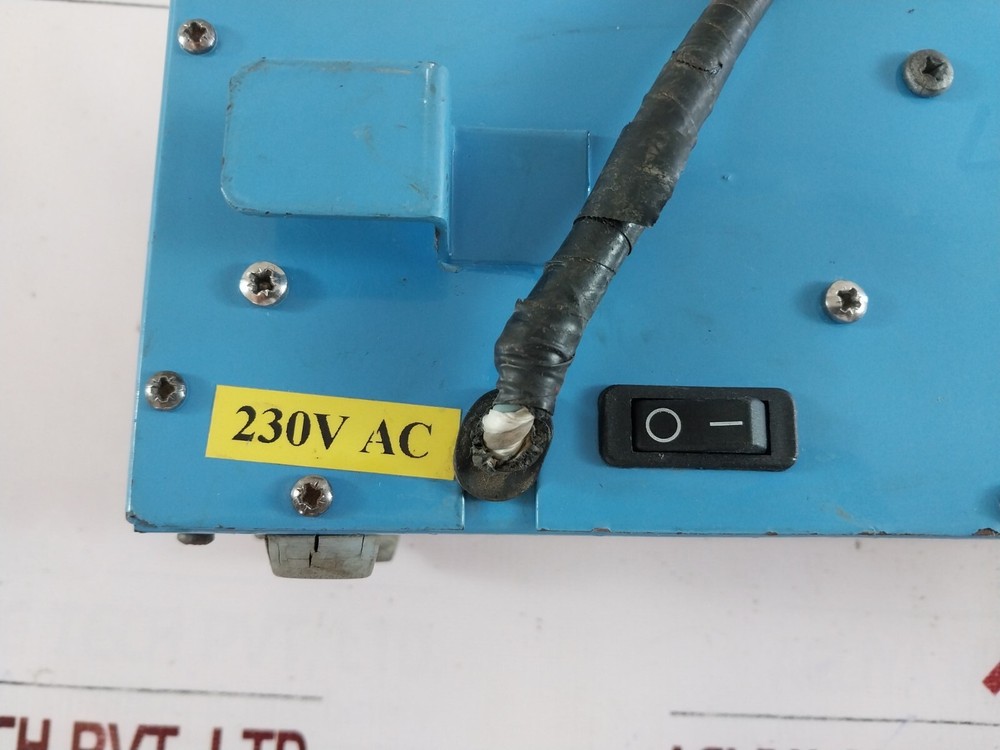 Omicron ote-t700 temperature calibrator (Not Working)