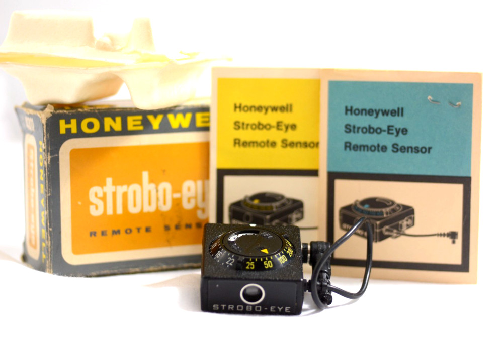 VINTAGE HONEYWELL PENTAX CAMERA FLASH STROBE-EYE REMOTE SENSOR (NEW OPEN BOX)