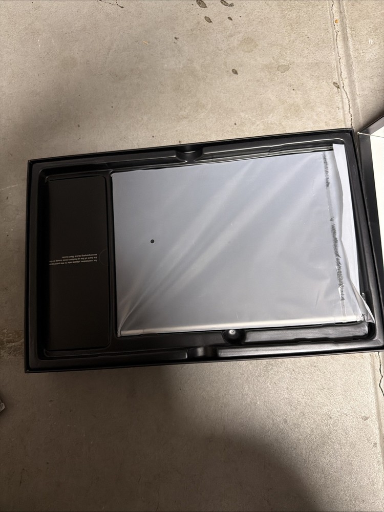 Huion KAMVAS Pro 13 2.5K Graphics Tablet Pen Display