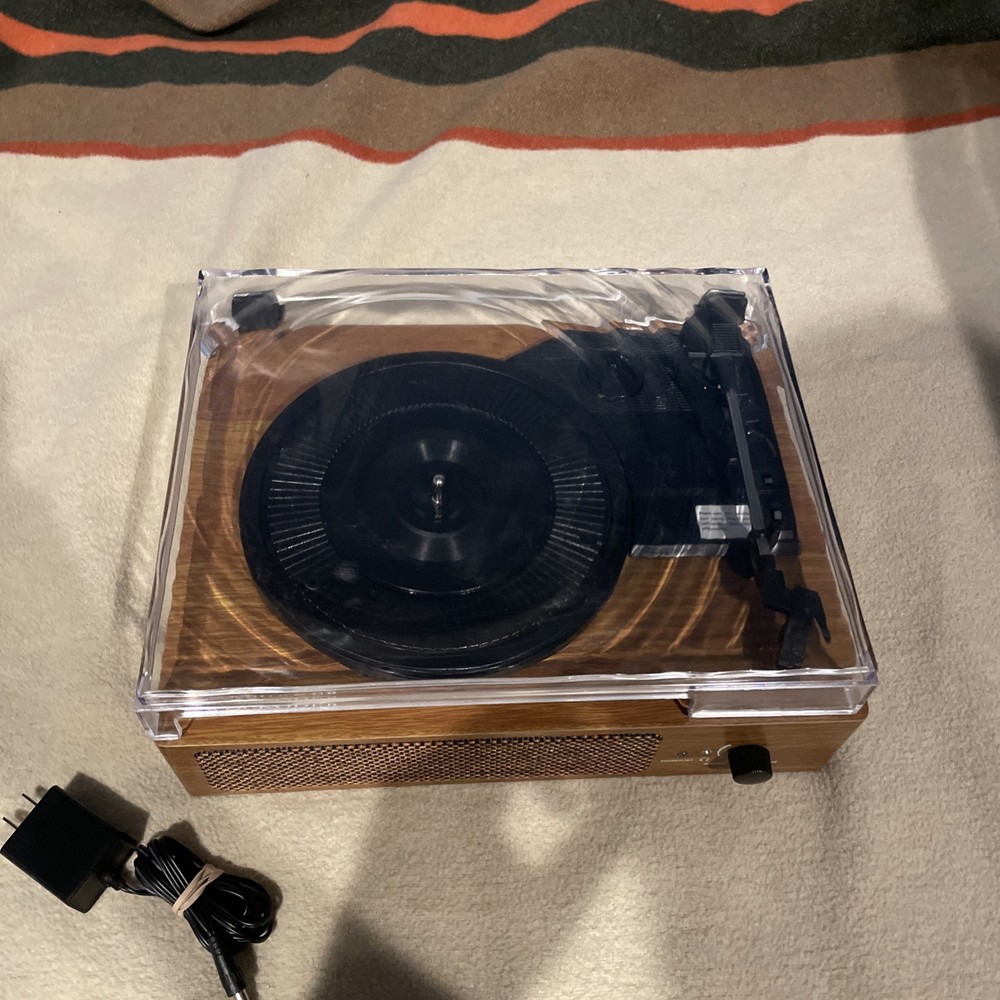 (Excellent Condition) Wockoder Turntable Player - Wooden (TESTED)