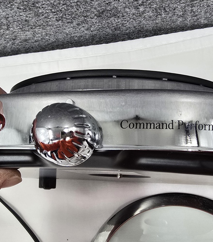 Command Performance 3 Qt. Pot with Electric Hot Plate