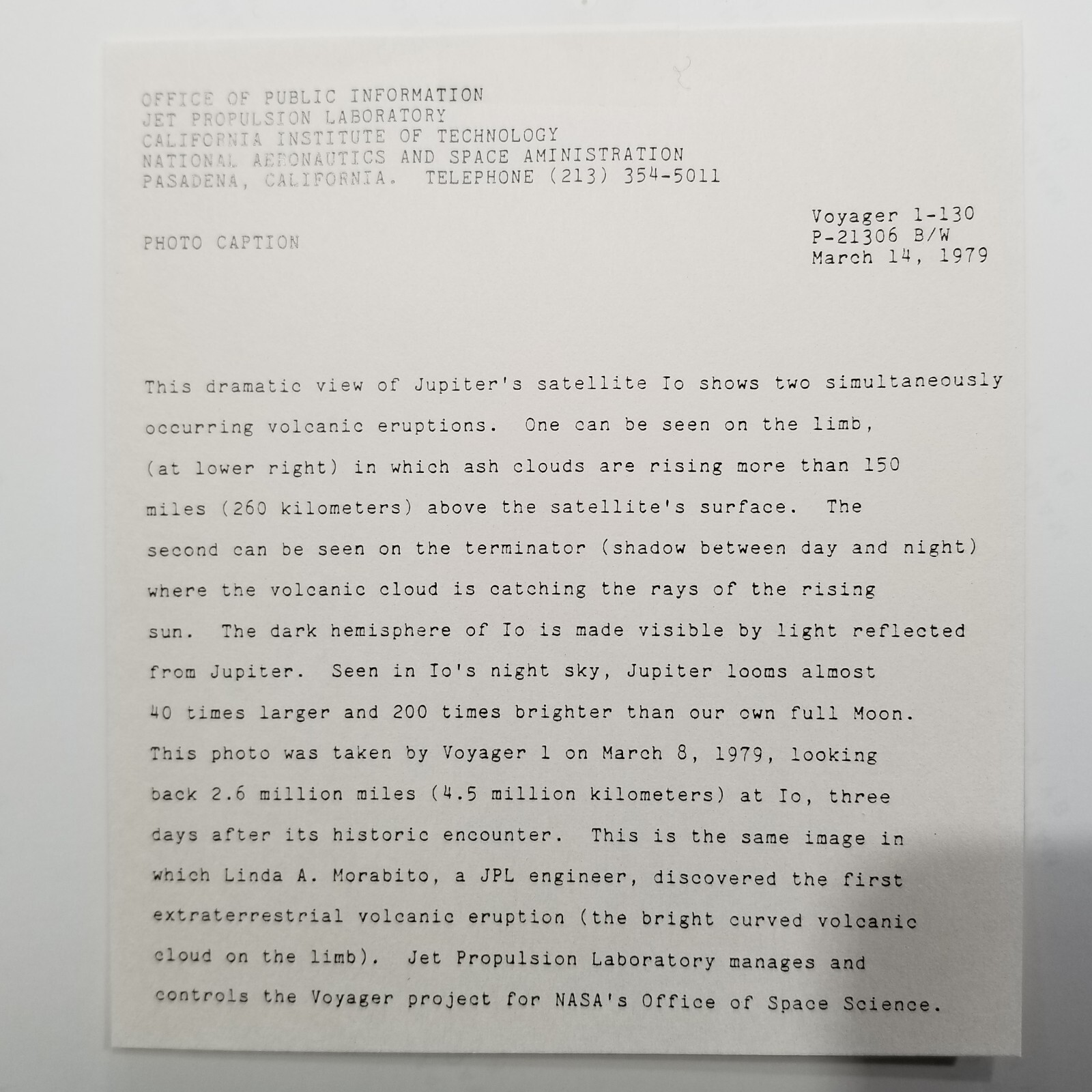 ORIGINAL NASA VOYAGER 1 PHOTO JUPITER'S MOON IO, KODAK PAPER JPL 1979 RARE MINT