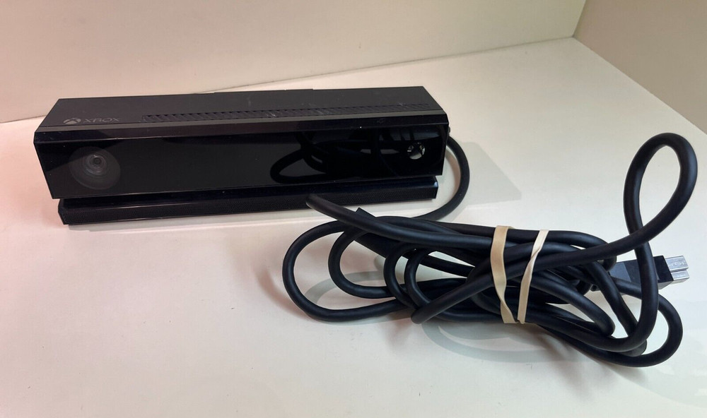 Microsoft Xbox One / Xbox One X / Xbox One S Kinect Sensor - MODEL 1520 - Black