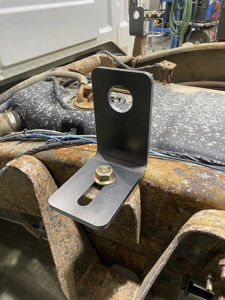 Flatbed Bracket Kit for 2007 Chevy/GMC 3500 - Reliable Mounting Solution