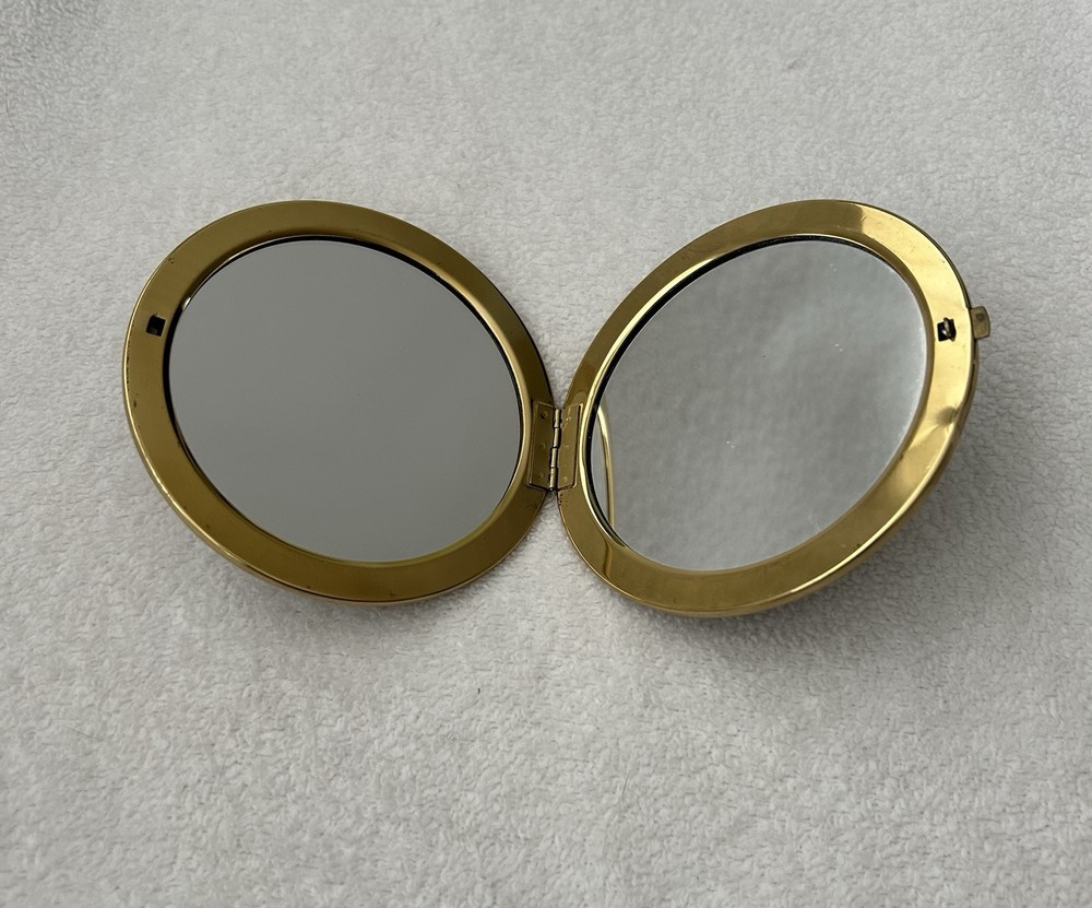 vintage powder compacts