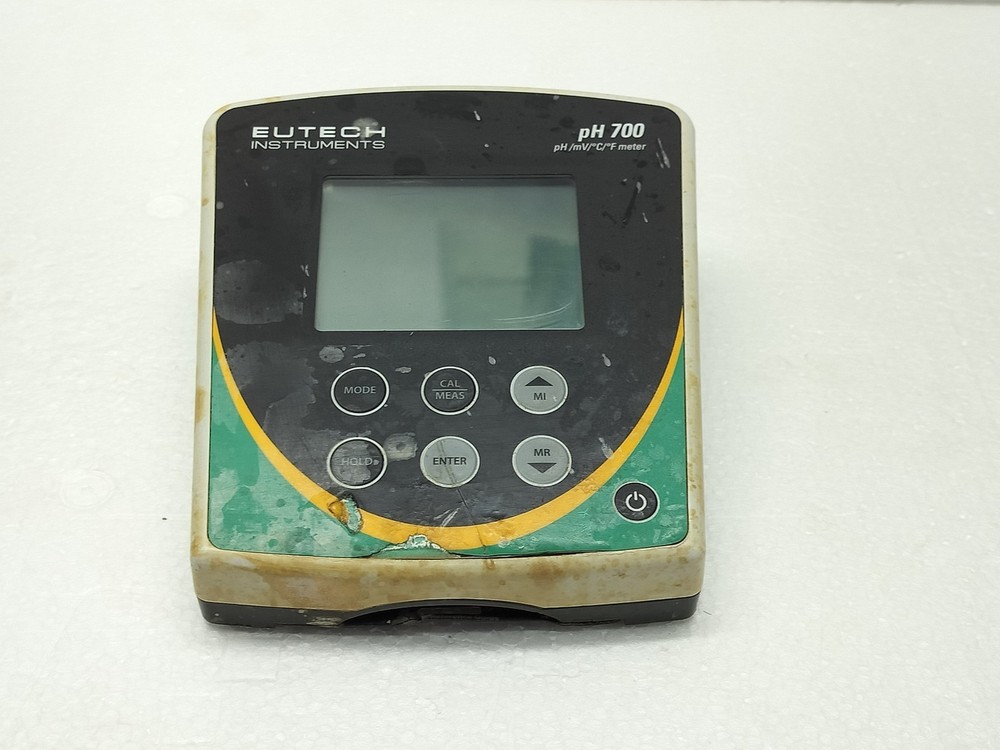 Eutech ph 700 ph/mv/°c/°f meter