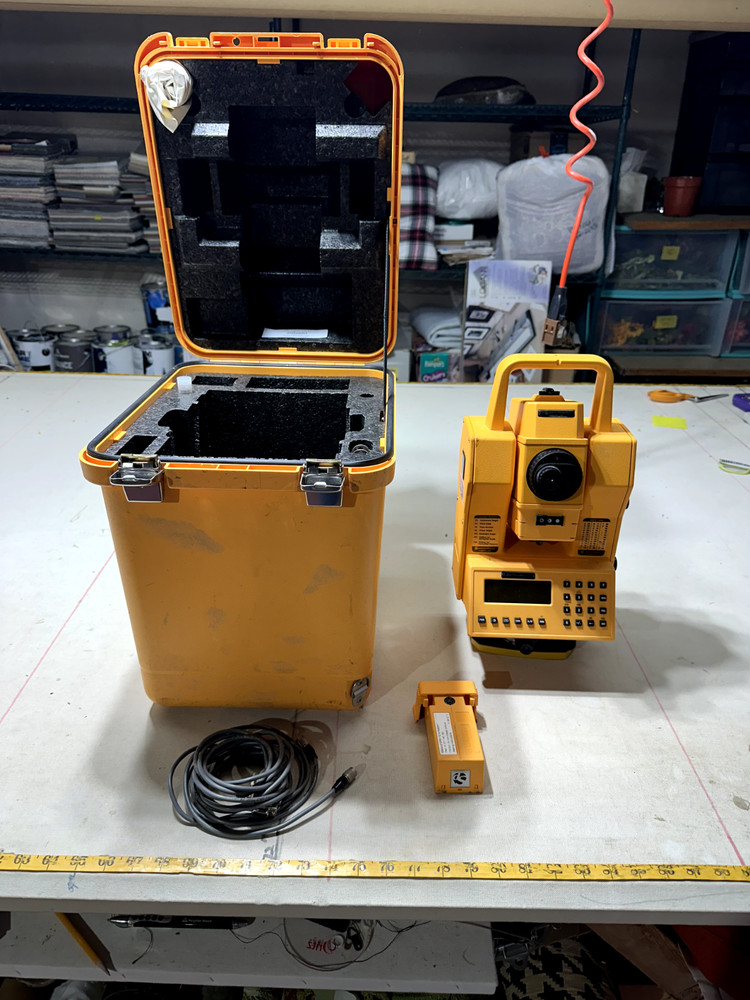 Spectra  Constructor Total Station