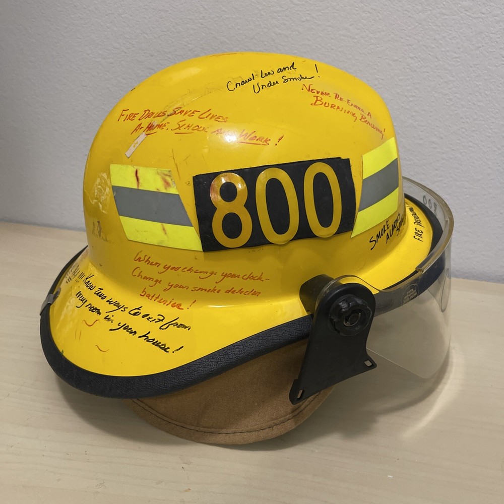 CAIRNS MODEL 990 FIREMAN'S HELMET, YELLOW With Face Shield