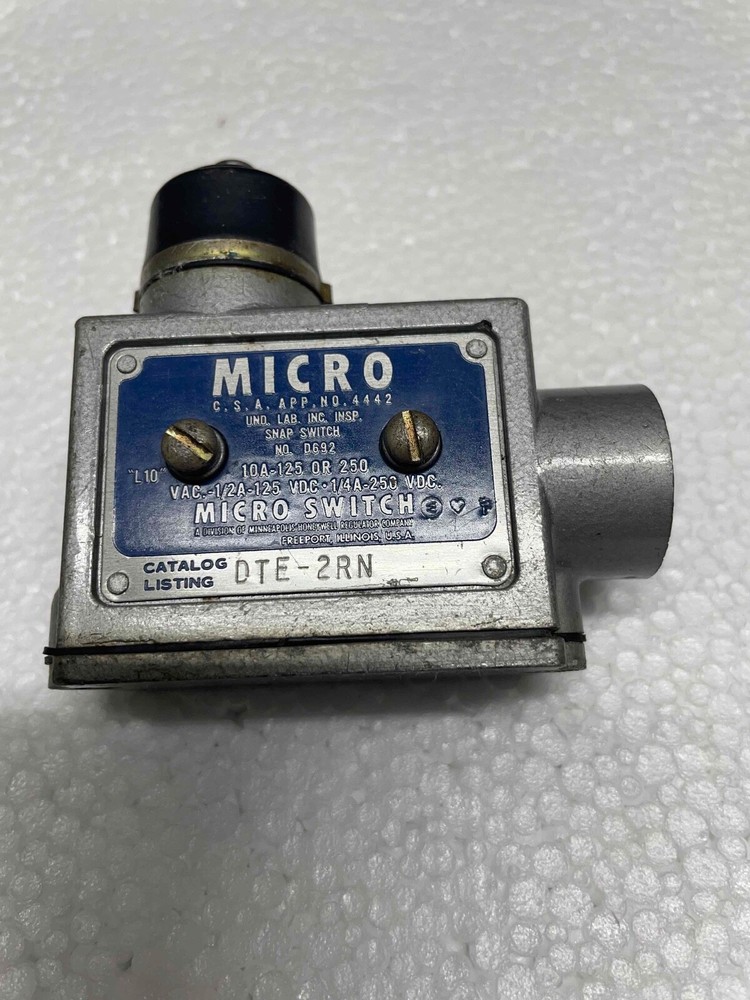DTE6-2RN-U MICRO SWITCH
