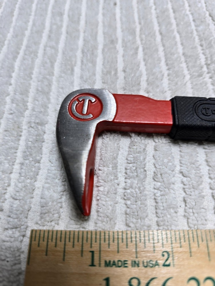 Crescent 9" Nail Puller Pry Bar Rubber Handle Tool