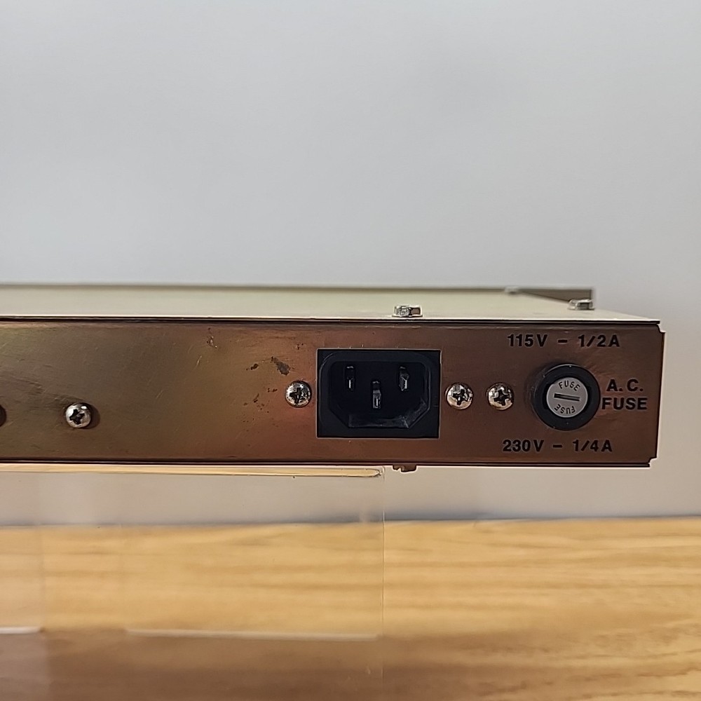 Inovonics 222 AM NRSC Broadcast Audio Processor