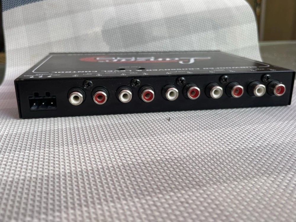 LANZAR Pro Subwoofer Crossover & Level PROEQ 11SW 11 Band Equalizer