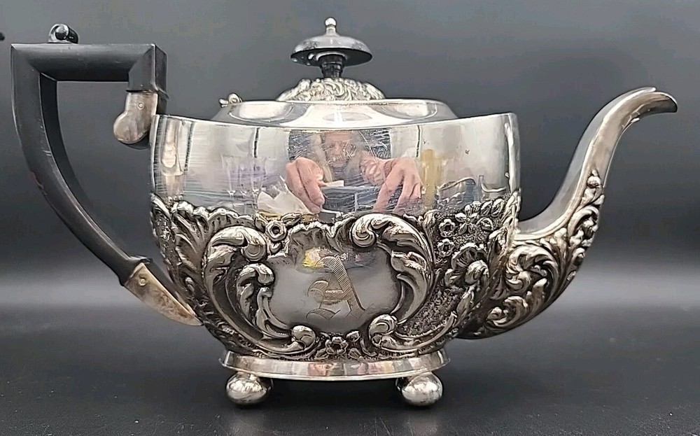 VTG Sheffield "Cameo" Silverplate Coffee/Teapot Set England Monogram A