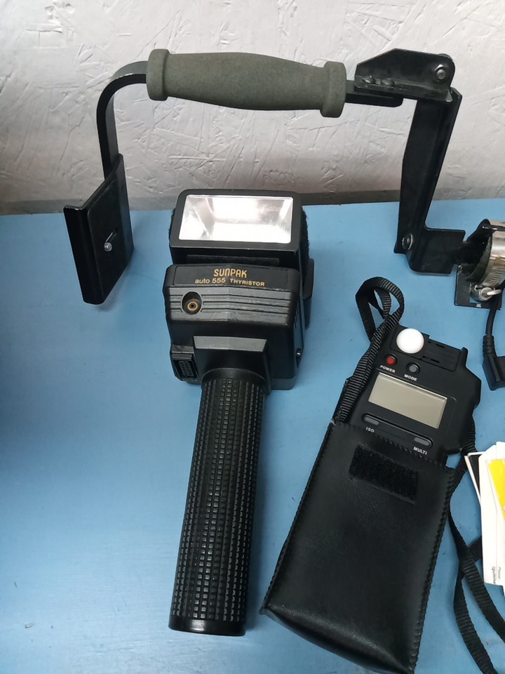 SUNPAK Flash, Camera Accessories In Camera Bag (LL)