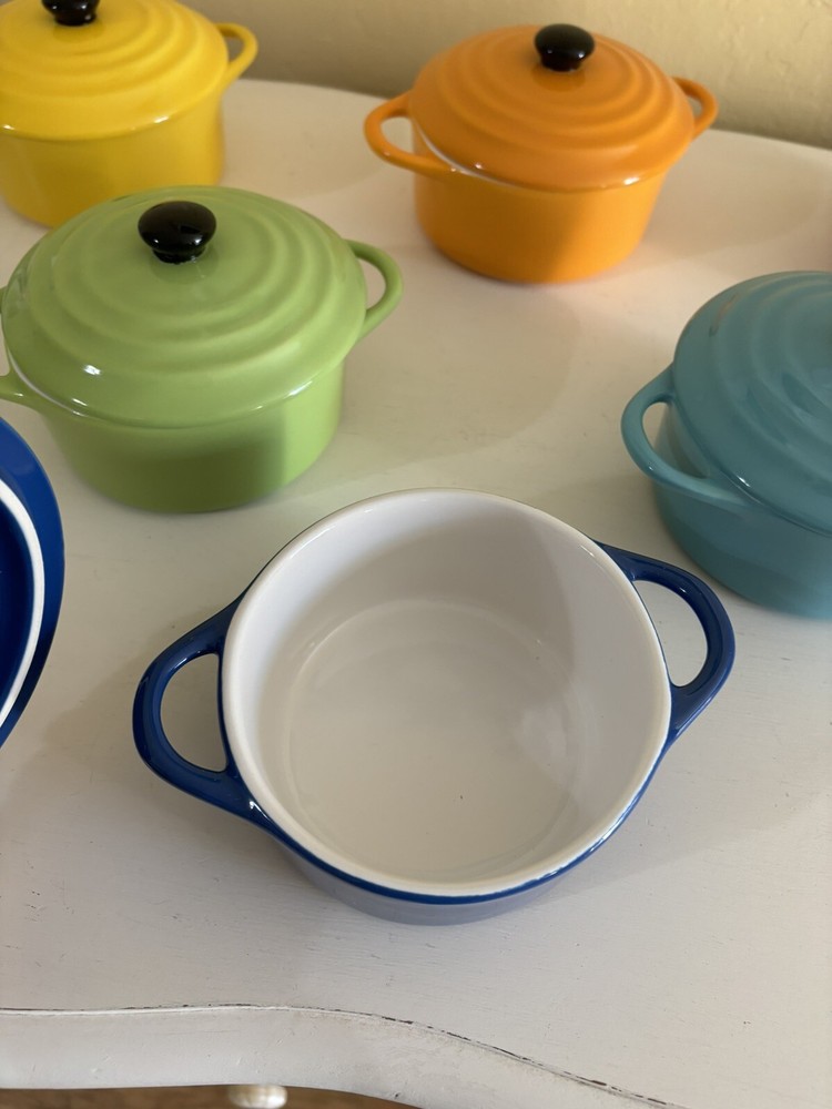Creative Co-op Stoneware Mini/Individual Baker Dish with Lid