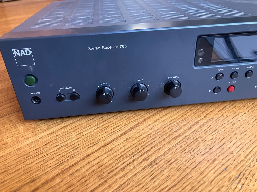 NAD 705 Stereo Receiver Working. Bundle Remote - back light needs replacing.