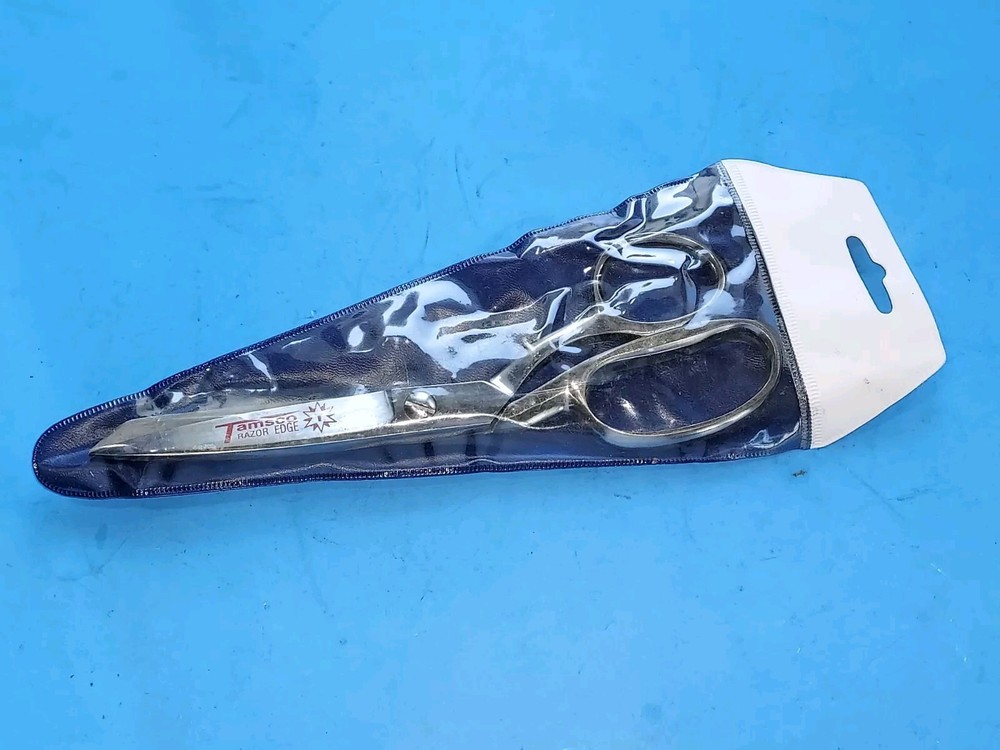 TAMSCO Razor Edge, Scissors & Carrying Case, Polished Chrome