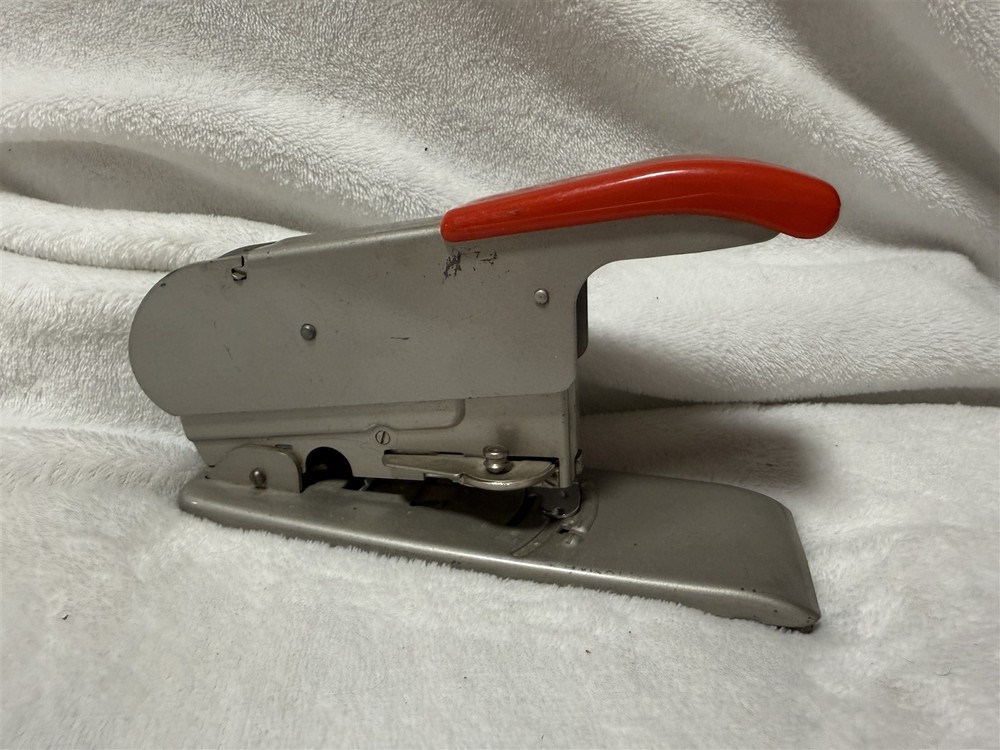 BATES STAPLER MODEL C WIRE FED MADE IN USA WITH PARTIAL ROLL WIRE