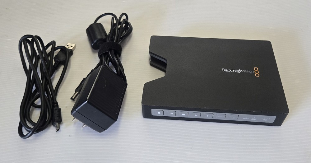 Blackmagic Design HyperDeck Shuttle 2 SSD Video Recorder