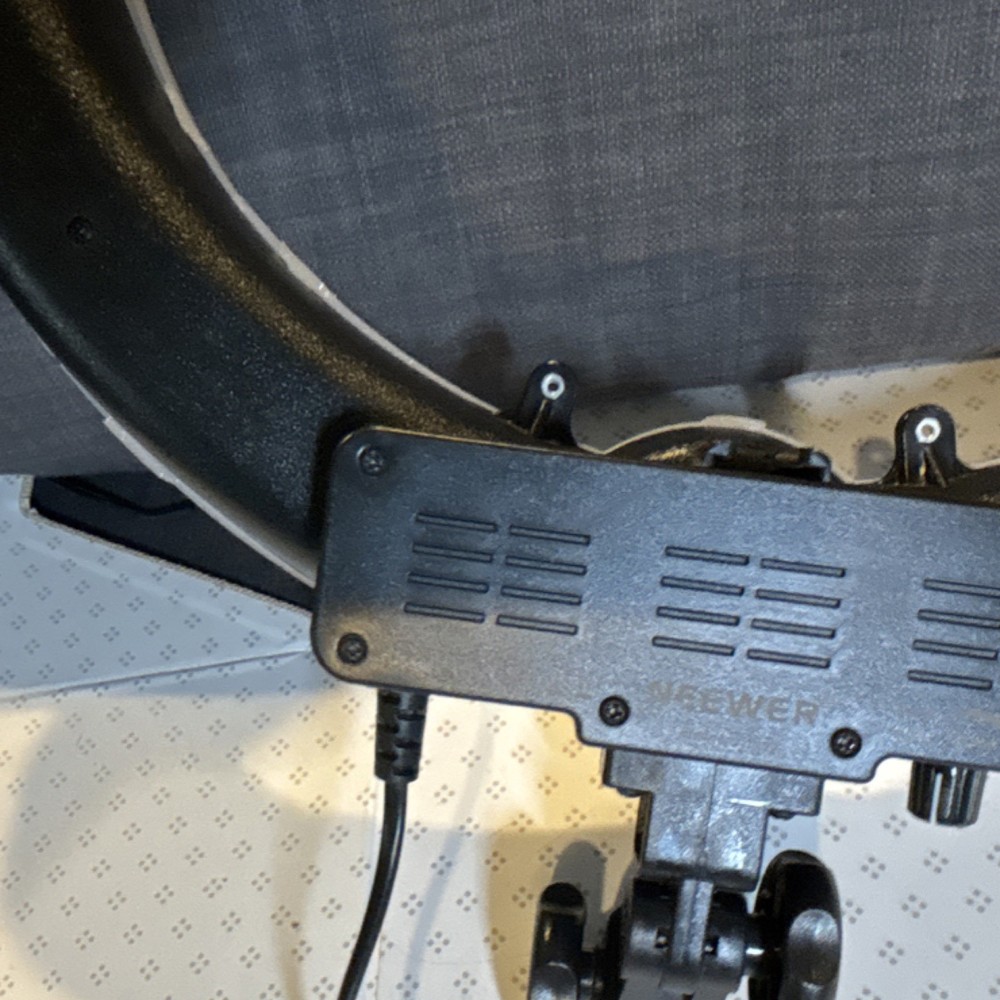 Neewer LED Ring Light Studio Continuous Lighting Unit White Black