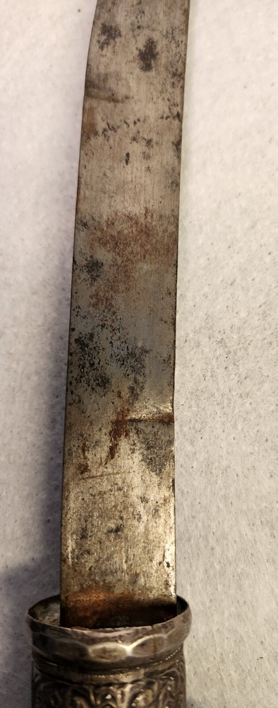 Finely made Silver Mounts, Antique Middle Eastern Koumya Dagger