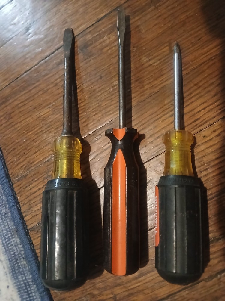 3 Vintage Screwdrivers