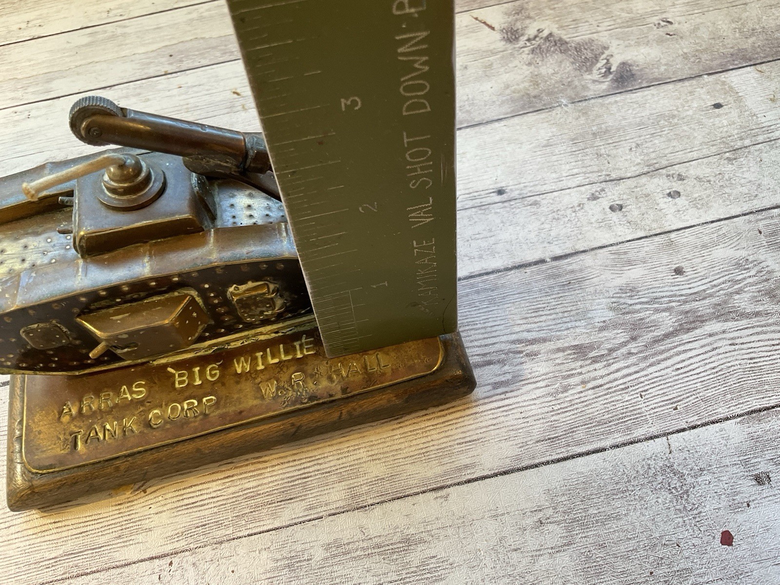 ORIGINAL AMAZING WWI TRENCH ART MK1 TANK LIGHTER 1917 BATTLE MARKED / NAMED