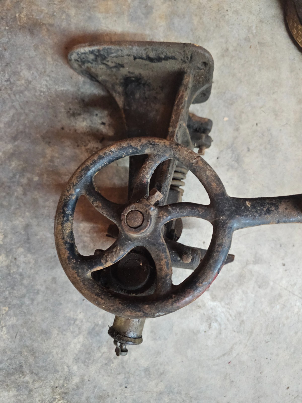 Vintage American Hand Crank Leather Splitting Skiver Tool Antique St. Louis USA