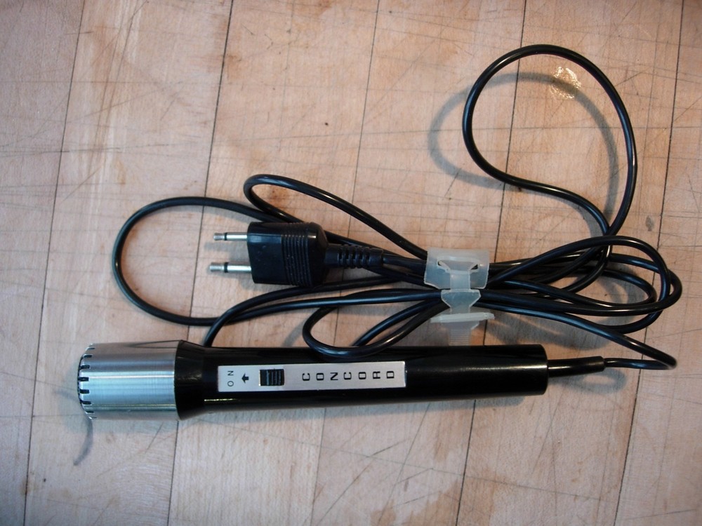 Vintage Concord D-305 Dynamic Microphone  New Condition