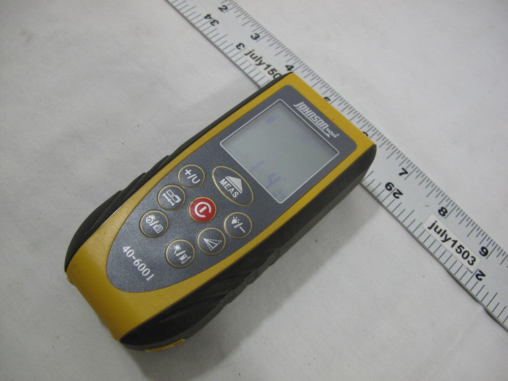 (1) Johnson Laser Distance Meter 40-6001 with Case - Light Use