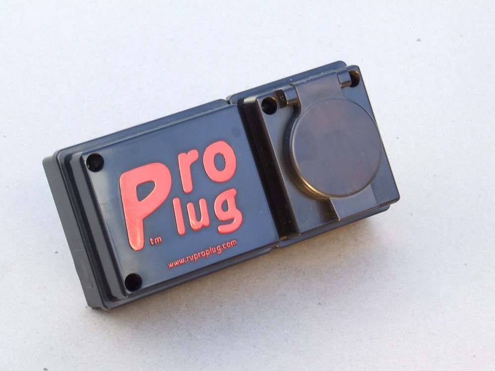 Surface Mount 7 Pin Flat Blade Trailer Connector, Pro Plug RV7