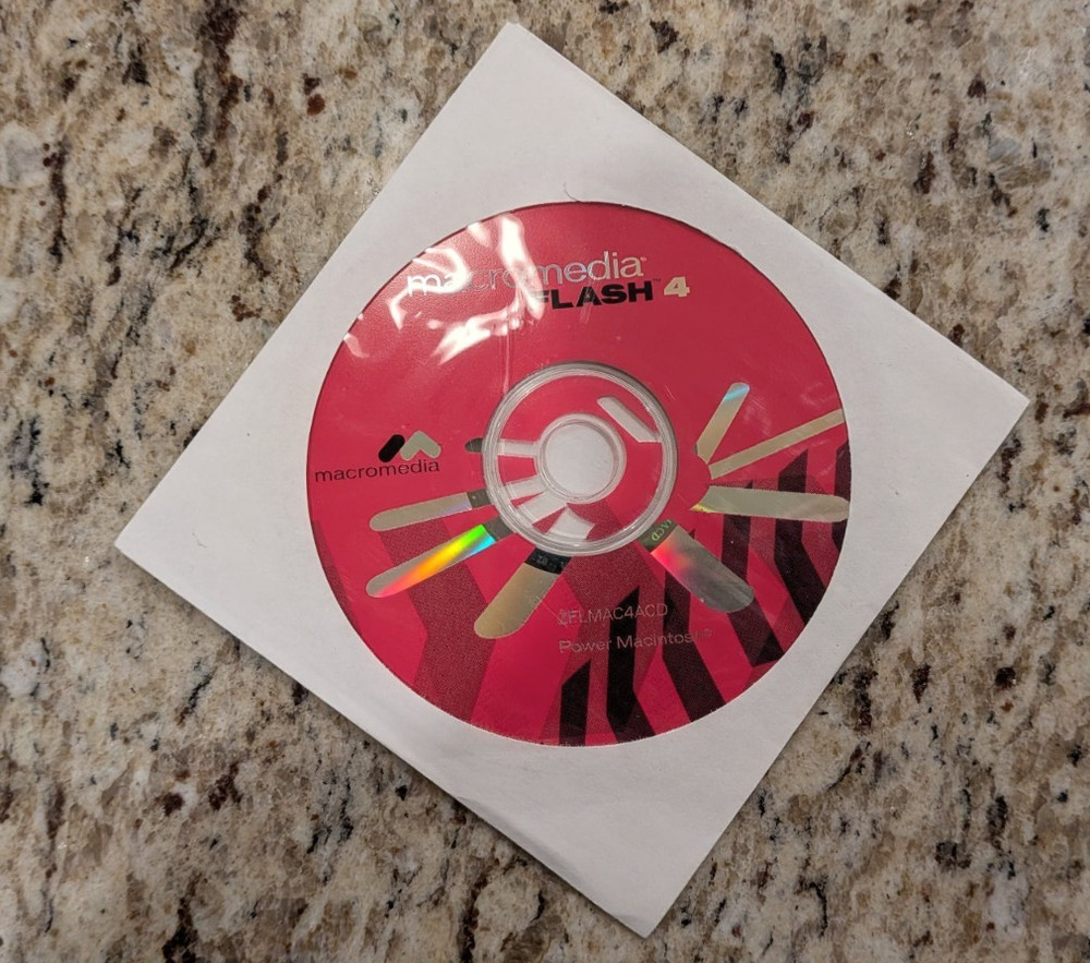 Macromedia Flash 4 for Macintosh - CD ONLY WITH SERIAL #!!