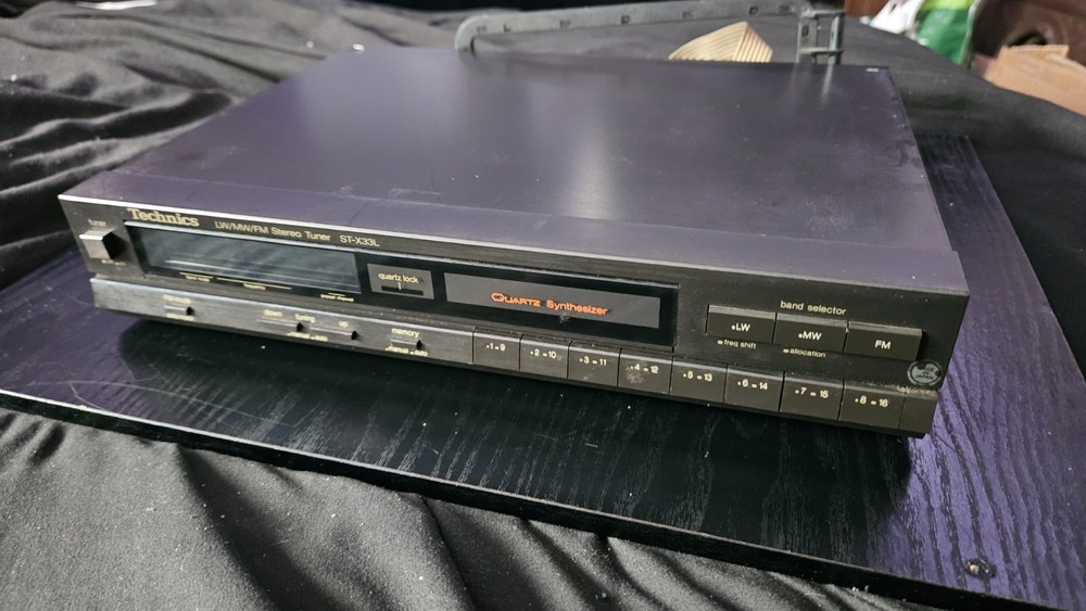 Technics ST-X33L tuner