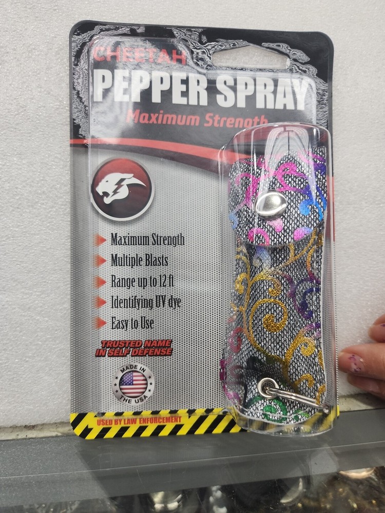 Cheetah Pepper Spray Maximum Strength Leather Case Self Defense Security Silver