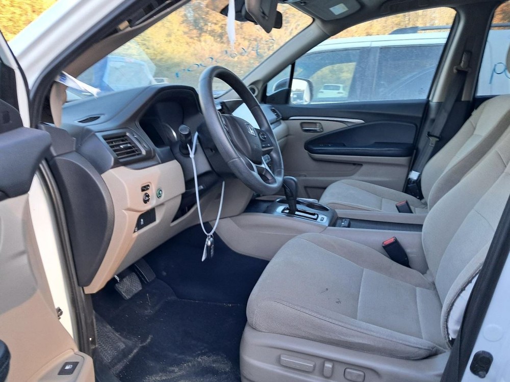 PILOT 2020 Glove Box 4864155