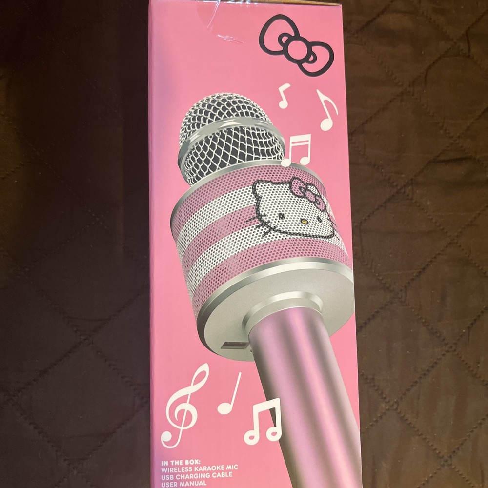 🔥Hello Kitty Bluetooth Karaoke Microphone Wireless Speaker USB Charge Pink NIB