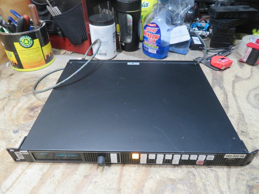 Barco PDS-902 3G Digital Switcher