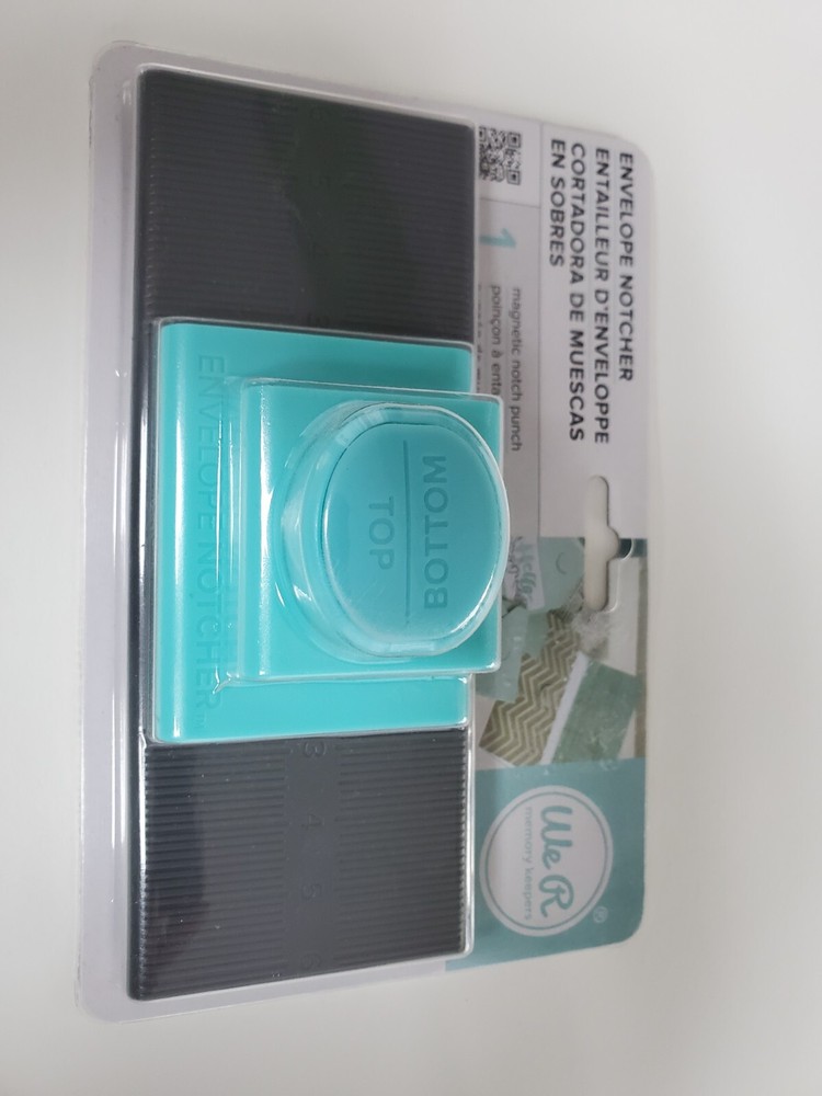 We R Memory Keepers Envelope Notcher Punch *NEW* in Package