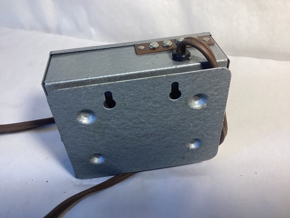 Vintage AC Gilbert HO #650 model train transformer tested working
