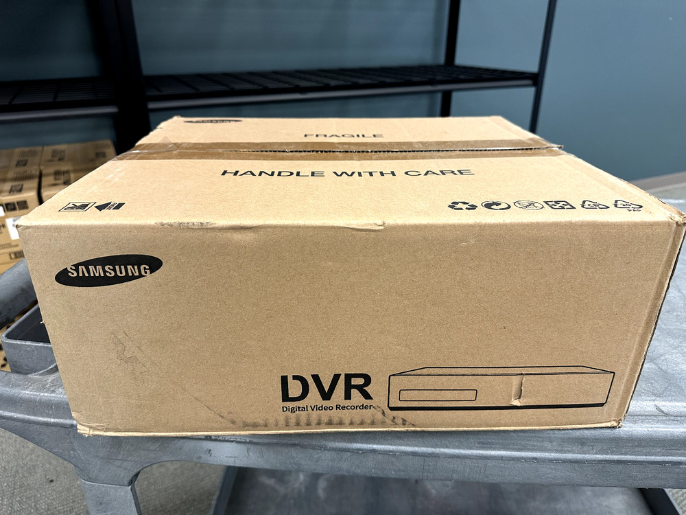 Samsung DVR SRD-476DN 4CH Digital Video Recorder new