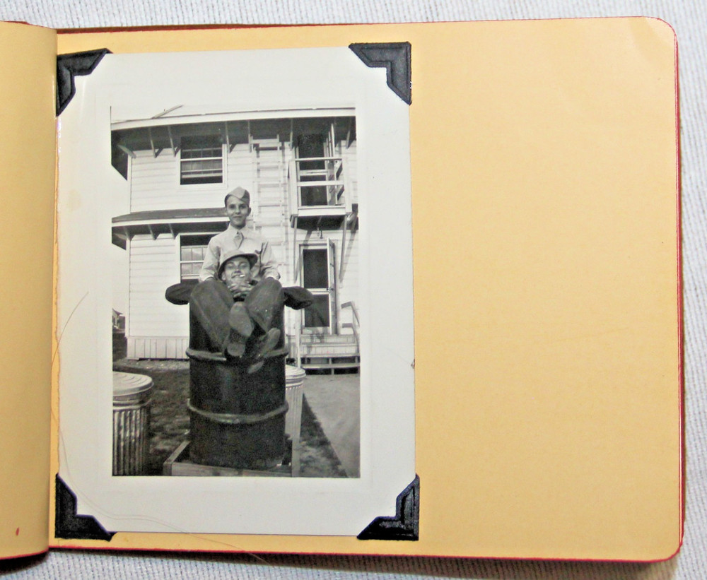 ORIGINAL WWII AUTOGRAPH BOOK FROM FORT SILL OK WITH INSIGNIA, PHOTOS & POSTCARDS