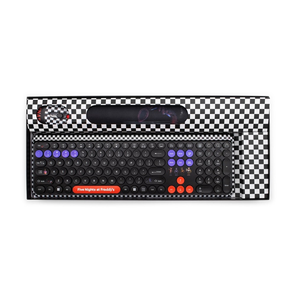 Five Nights at Freddy's Wireless Computer Keyboard Mouse & Mat - Accessory Set™