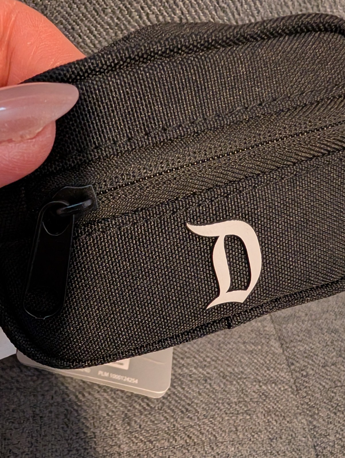 New 2026 Disneyland Resort "D" Black Fanny Pack Bekt Bag Keychain