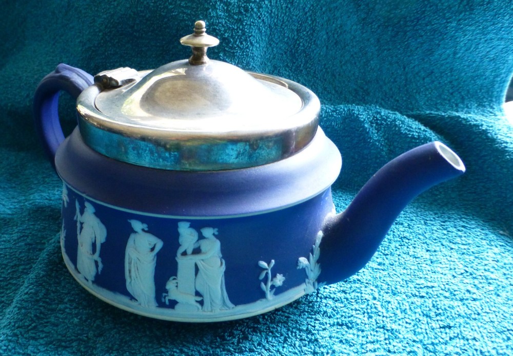 EARLY 20th c - WEDGWOOD JASPERWARE DARK BLUE TEAPOT WITH SILVER PLATED LID