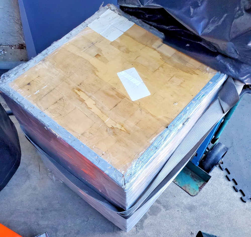 Automatic Rotary Welding Positioner Table with Lathe Chuck, Still in Crate